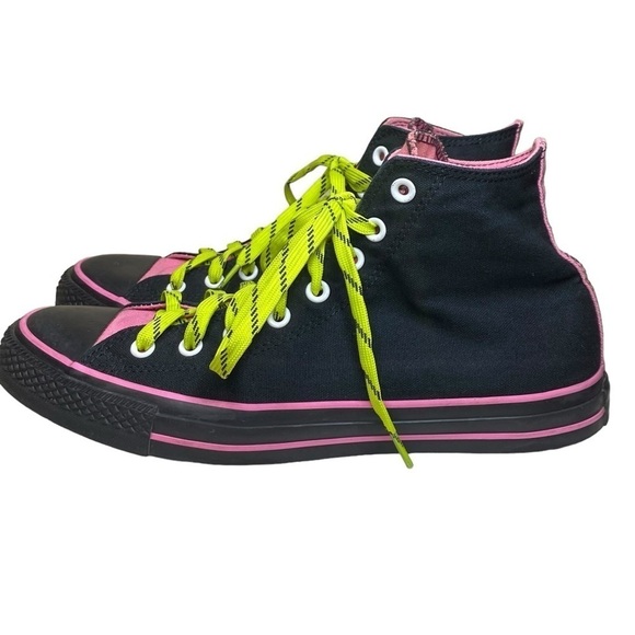 Converse Chuck Taylor All Star Hi Black /Pink  Athletic Sneaker Unisex M10 W12 - Picture 1 of 15